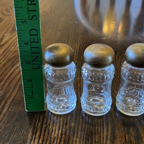 Vintage Set of Glass Spice Bottles - Picture 2 of 7